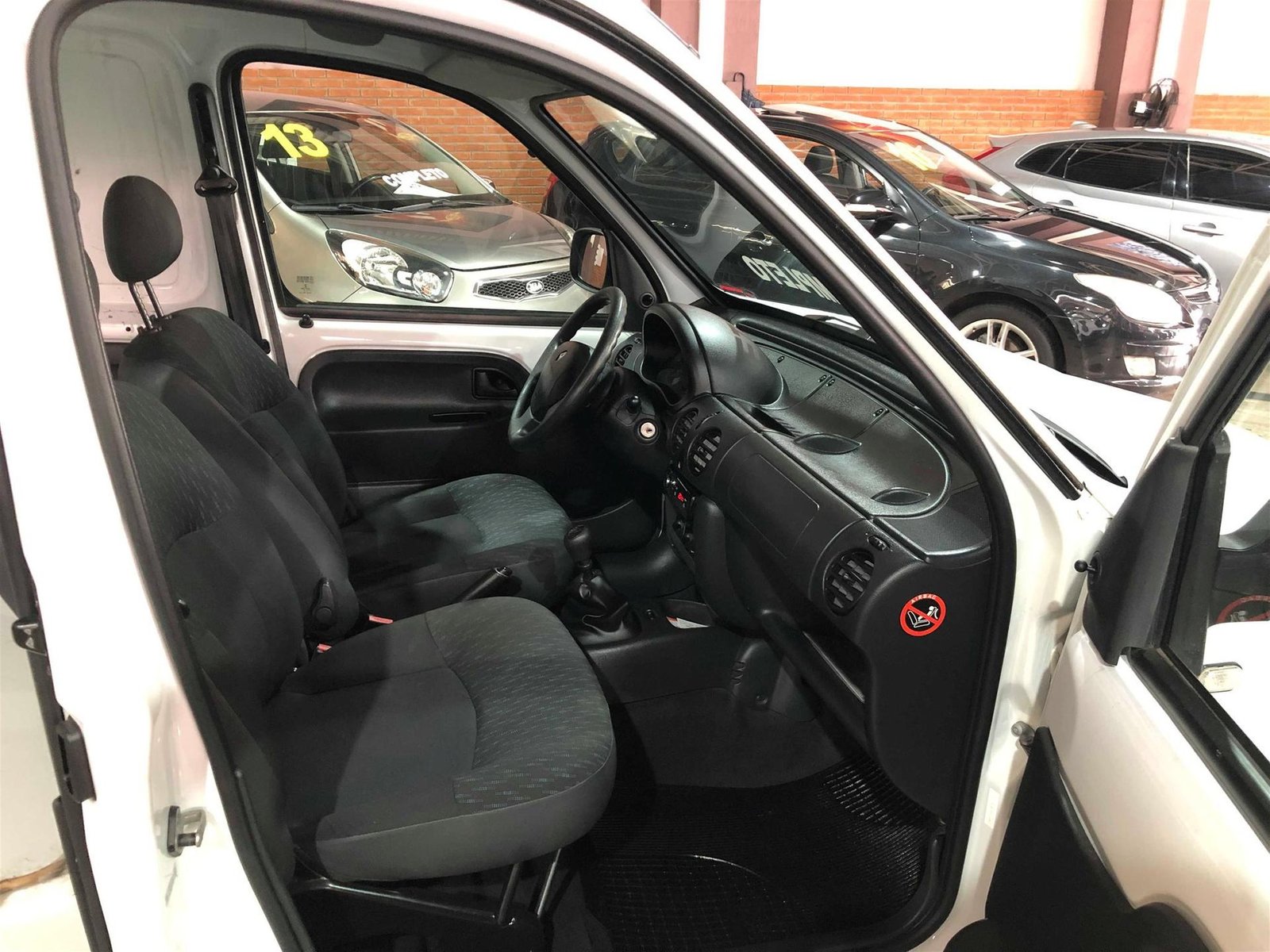 RENAULT KANGOO 1.6 EXPRESS 16V FLEX 4P MANUAL 2017