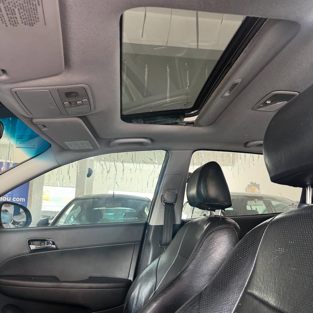 HYUNDAI I30 AUTOMÁTICO 2.0 MPI